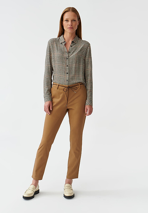 SPODNIE DAMSKIE TKANINOWE Z WIĄZANYM RZEMYKIEM AMISO SPODNIE DAMSKIE TKANINOWE Z WIĄZANYM RZEMYKIEM AMISO