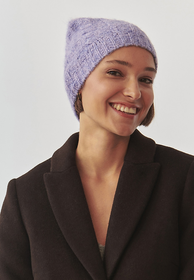 KNITTED LADIES' CAP — HALINKA KNITTED LADIES' CAP — HALINKA FIOLETOWY 1