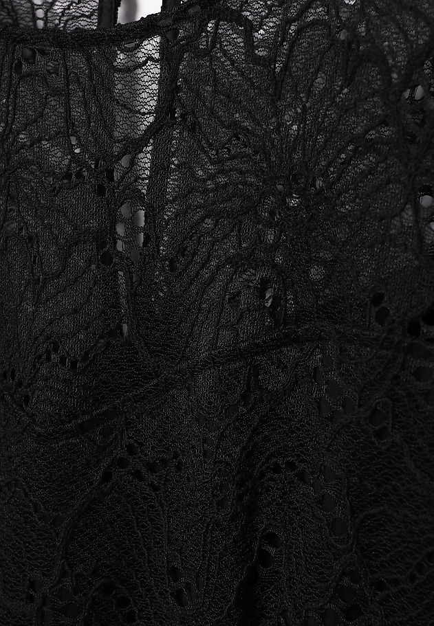 PŘILÉHAVÉ ŠATY S KRAJKOU – JULIJA PŘILÉHAVÉ ŠATY S KRAJKOU – JULIJA ČERNÁ 9