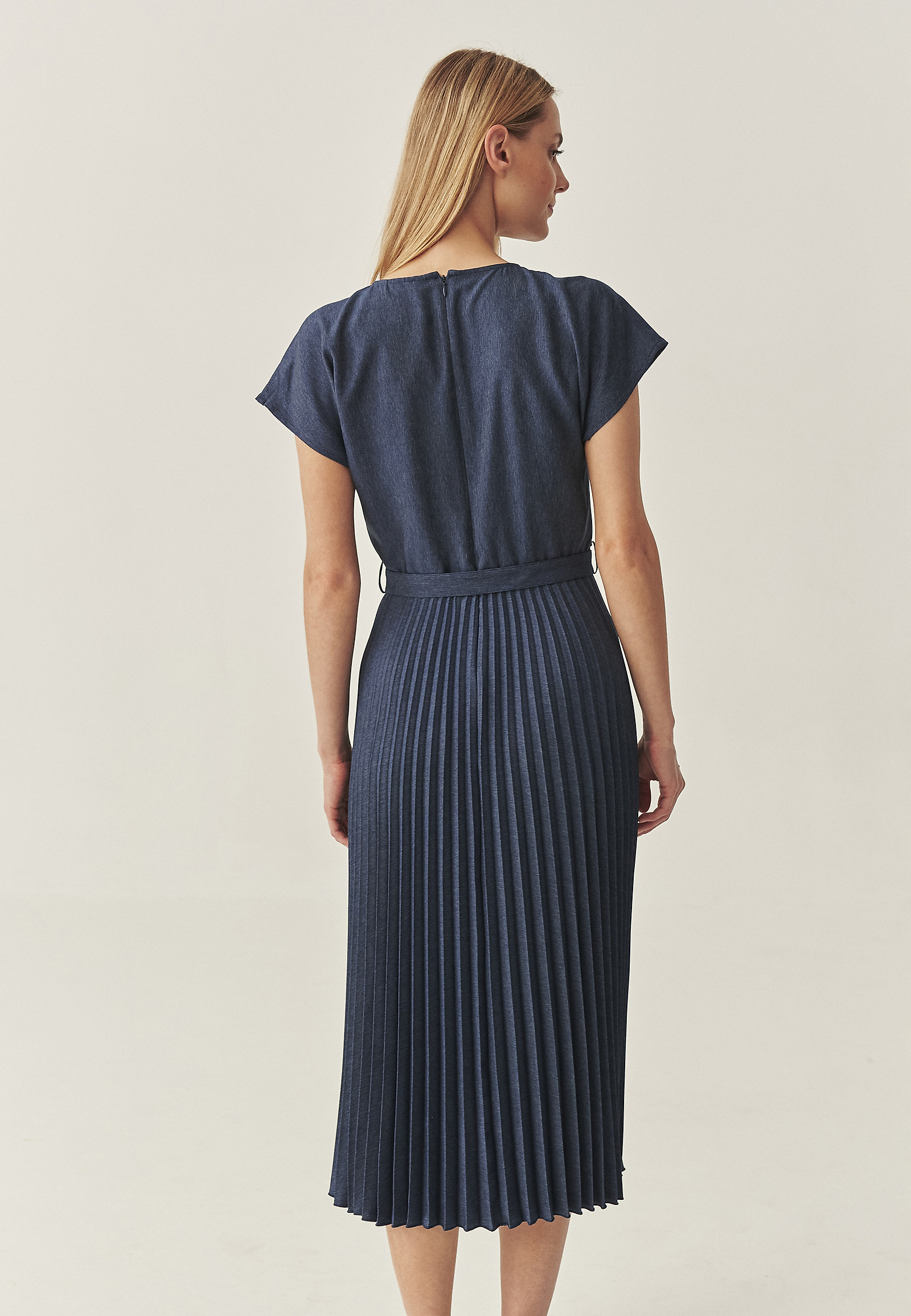 ROBE TIP ENVELOPE CU FUND PLIAT - MARIENNA ROBE TIP ENVELOPE CU FUND PLIAT - MARIENNA ALBASTRU 114507