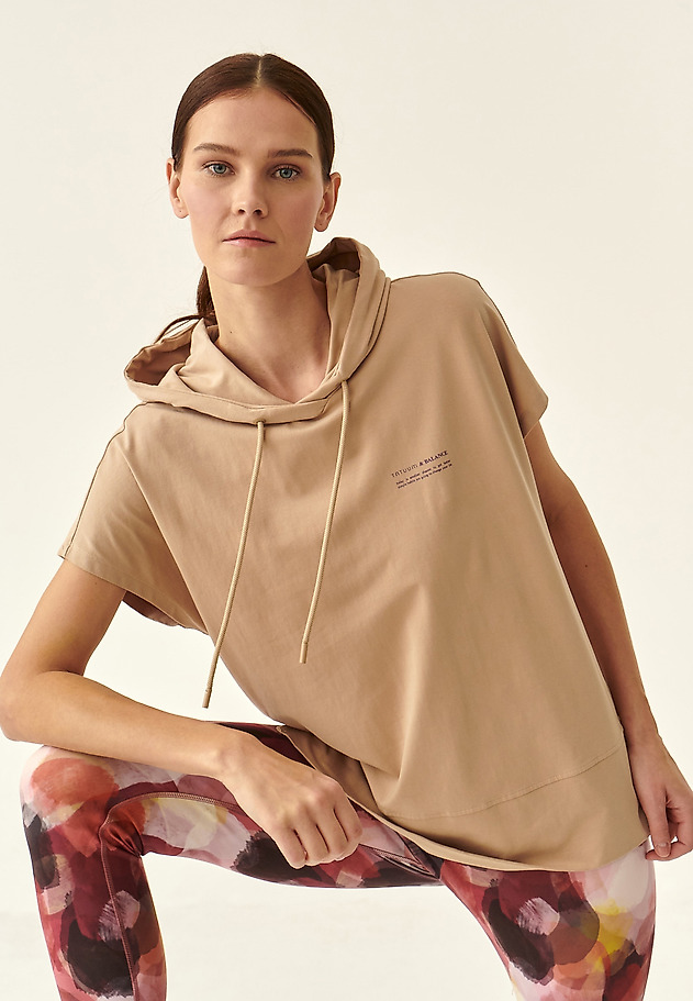 ŽENSKA BLUZA S KAPUCO AKSONA ŽENSKA BLUZA S KAPUCO AKSONA BEŽ 1