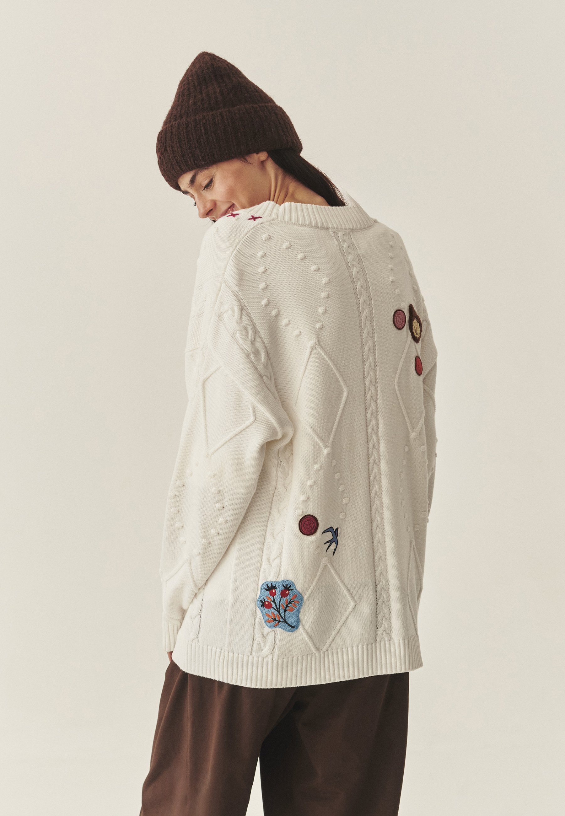 HAFTOWANY KARDIGAN Z BAWEŁNĄ - SLAVA BEŻOWY 2