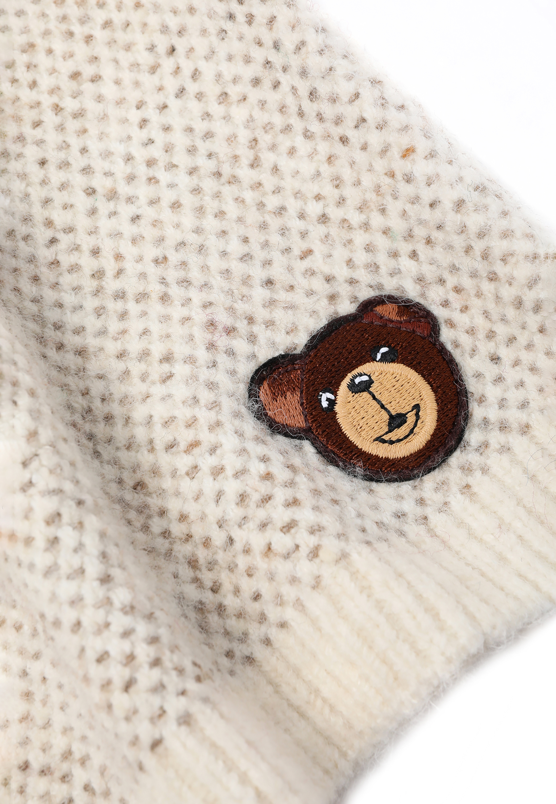 DÁMSKY PLETENÝ ŠÁL S ELASTICKÝM LEMOM A VYŠÍVANOU APLIKÁCIOU – SAPINA 1 BÉŽOVÁ 2