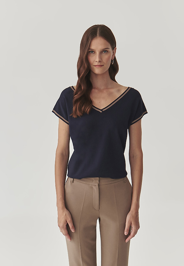 LADIES’ BLOUSE WITH A CONTRASTING RIBBING - SORA LADIES’ BLOUSE WITH A CONTRASTING RIBBING - SORA NAVY BLUE 3