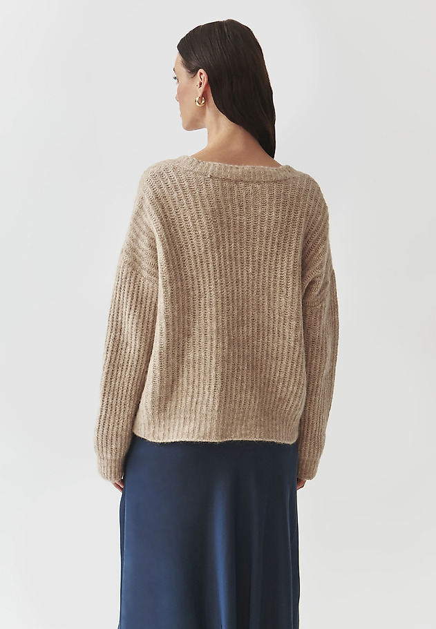 LADIES' JUMPER WITH A CREW NECKLINE — ASPEN LADIES' JUMPER WITH A CREW NECKLINE — ASPEN BEŻOWY 3