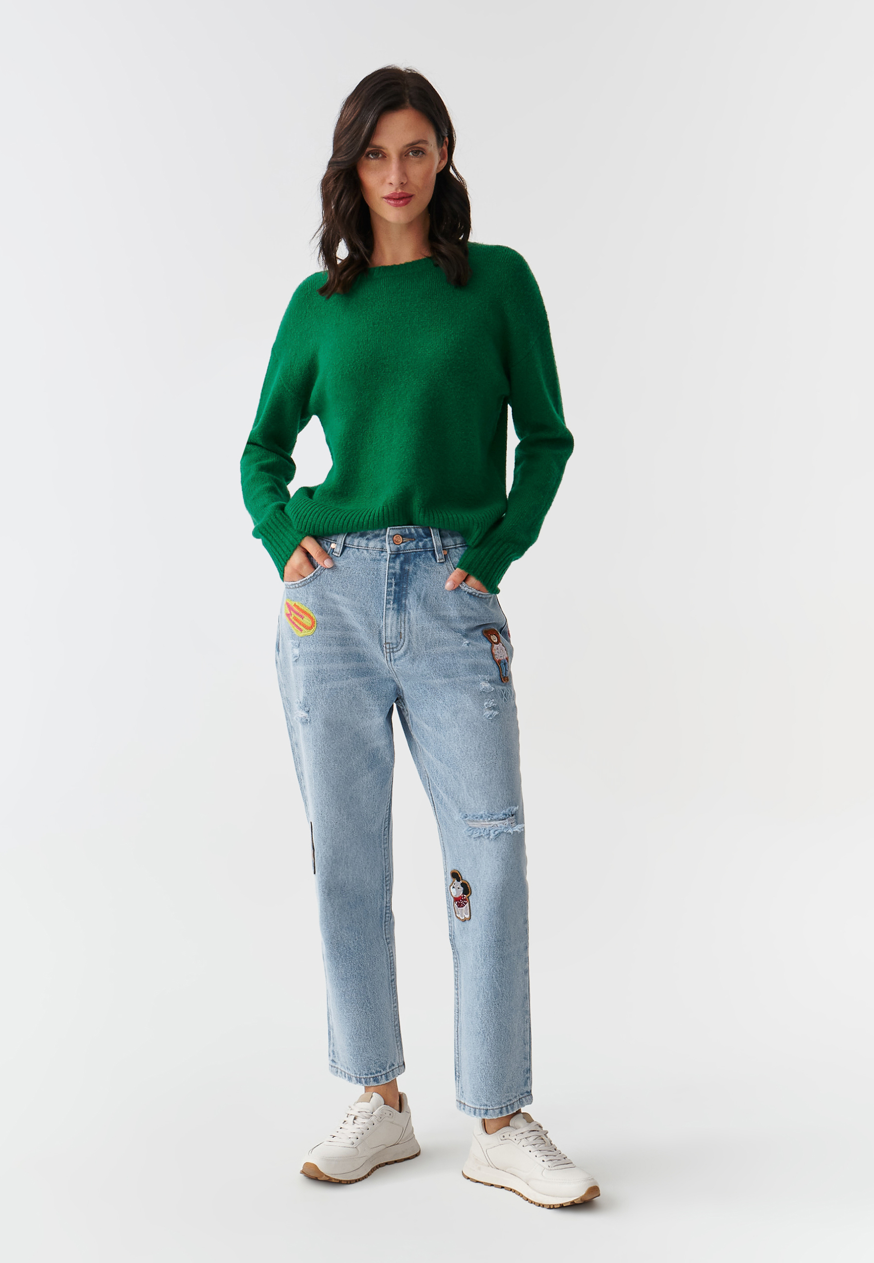 SPODNIE DAMSKIE DENIMOWE Z NASZYWKAMI I HAFTAMI MISKO