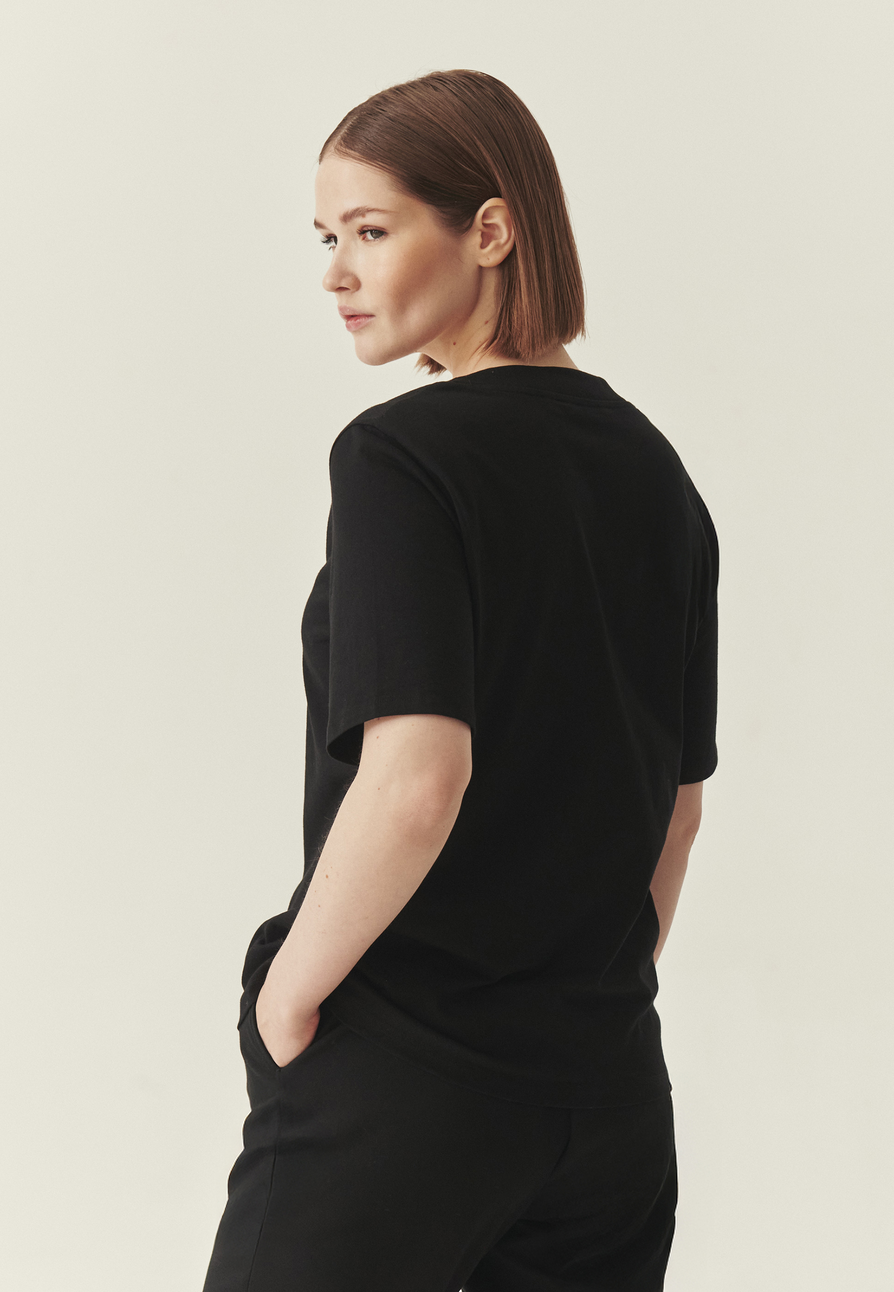 SWOBODNA BLUZKA Z BAWEŁNY - RABA CZARNY 2