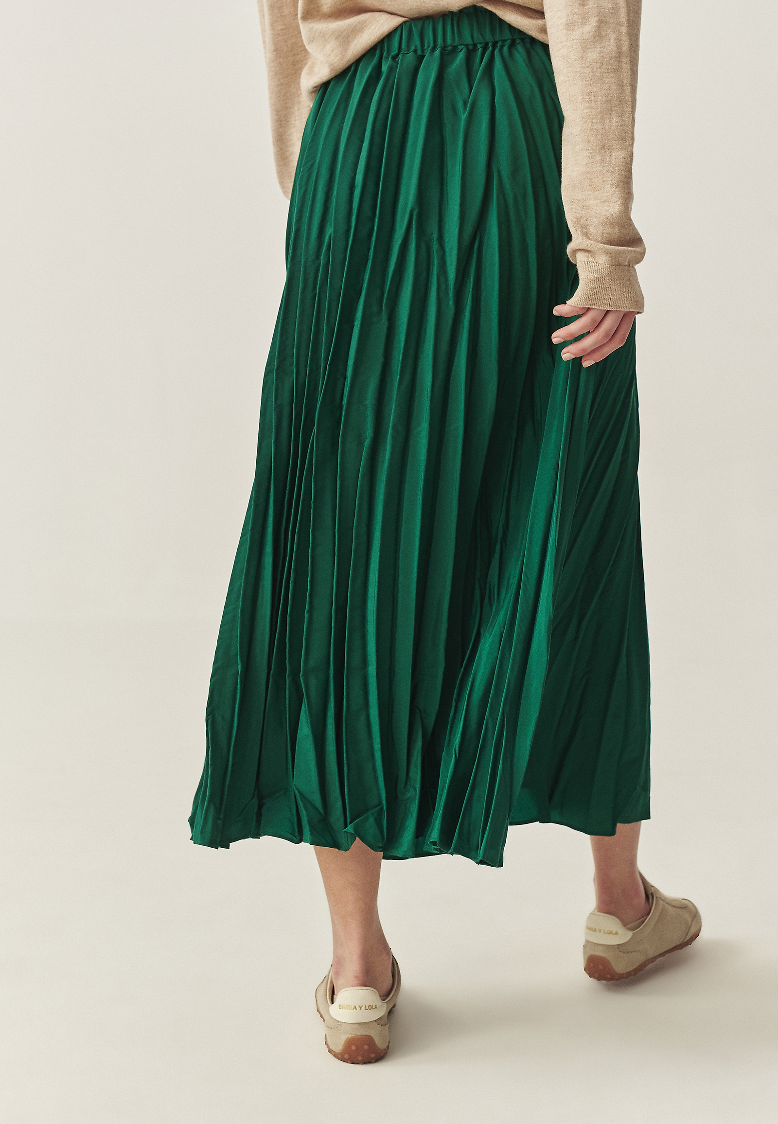 PLEATED MIDI SKIRT WITH PLEATS - VERNONA PLEATED MIDI SKIRT WITH PLEATS - VERNONA GREEN 114478