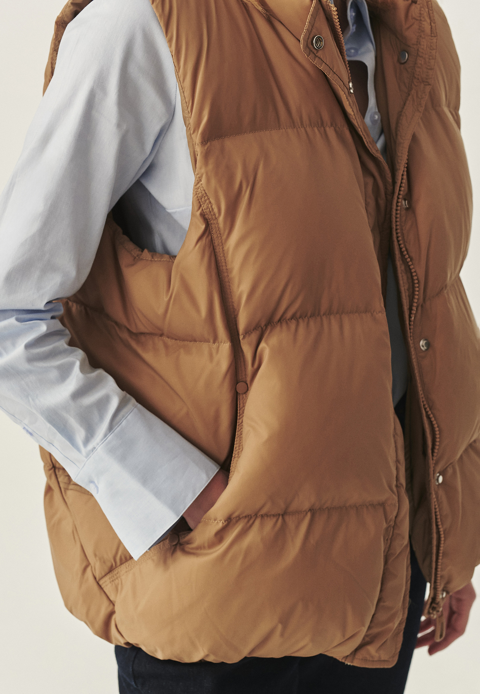 DOWN VEST WITH ELASTIC FINISH - SAWA DOWN VEST WITH ELASTIC FINISH - SAWA BEIGE 114990