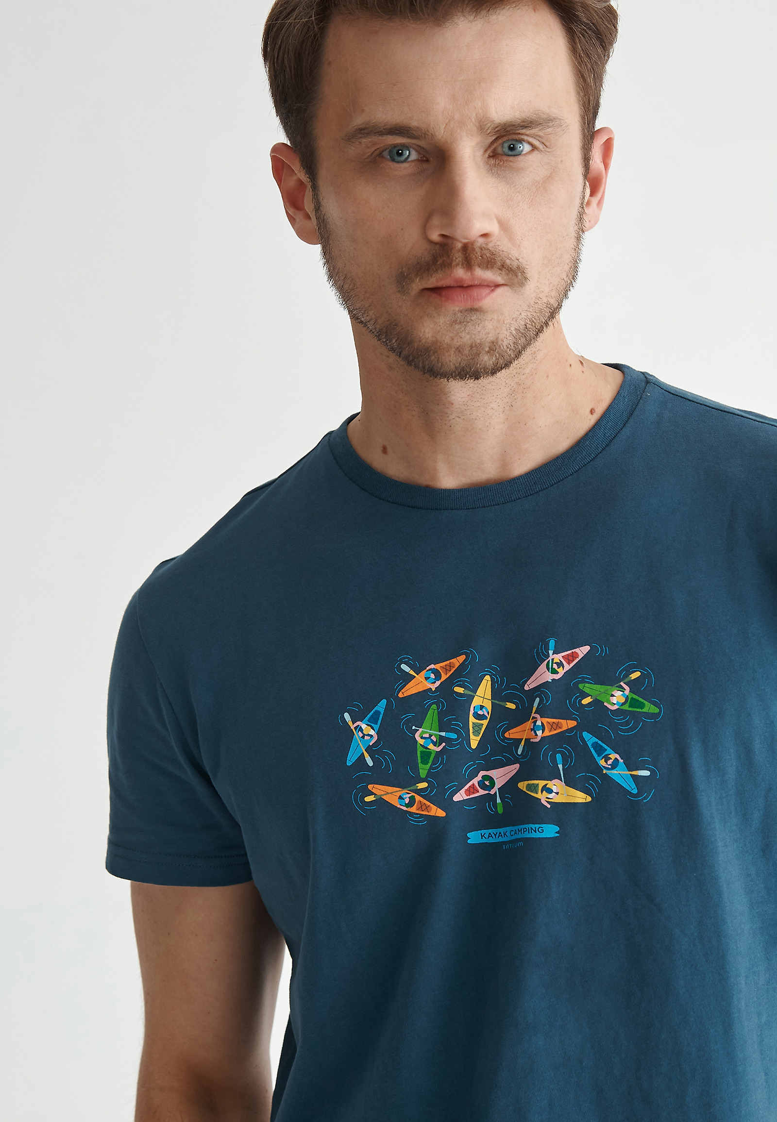 BAWEŁNIANY T-SHIRT MĘSKI MIKIN 21 BAWEŁNIANY T-SHIRT MĘSKI MIKIN 21 GRANATOWY 78981