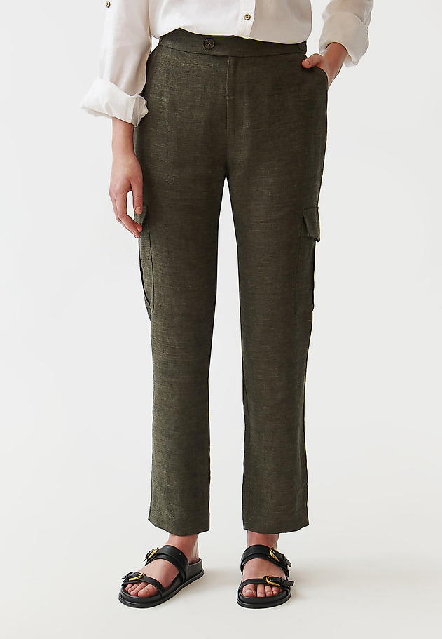 LADIES’ LINEN TROUSERS WITH SPACIOUS POCKETS - ALTI 1 LADIES’ LINEN TROUSERS WITH SPACIOUS POCKETS - ALTI 1 ZIELONY 2