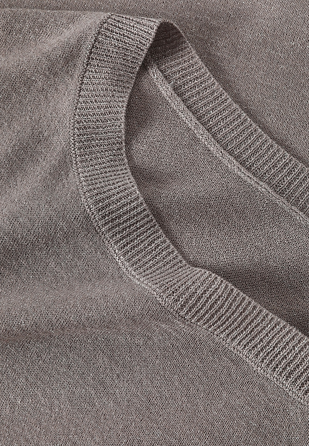 WISKOZOWY SWETER Z METALIZOWANYM WŁÓKNEM — GOLDIE WISKOZOWY SWETER Z METALIZOWANYM WŁÓKNEM — GOLDIE BEŻOWY 6