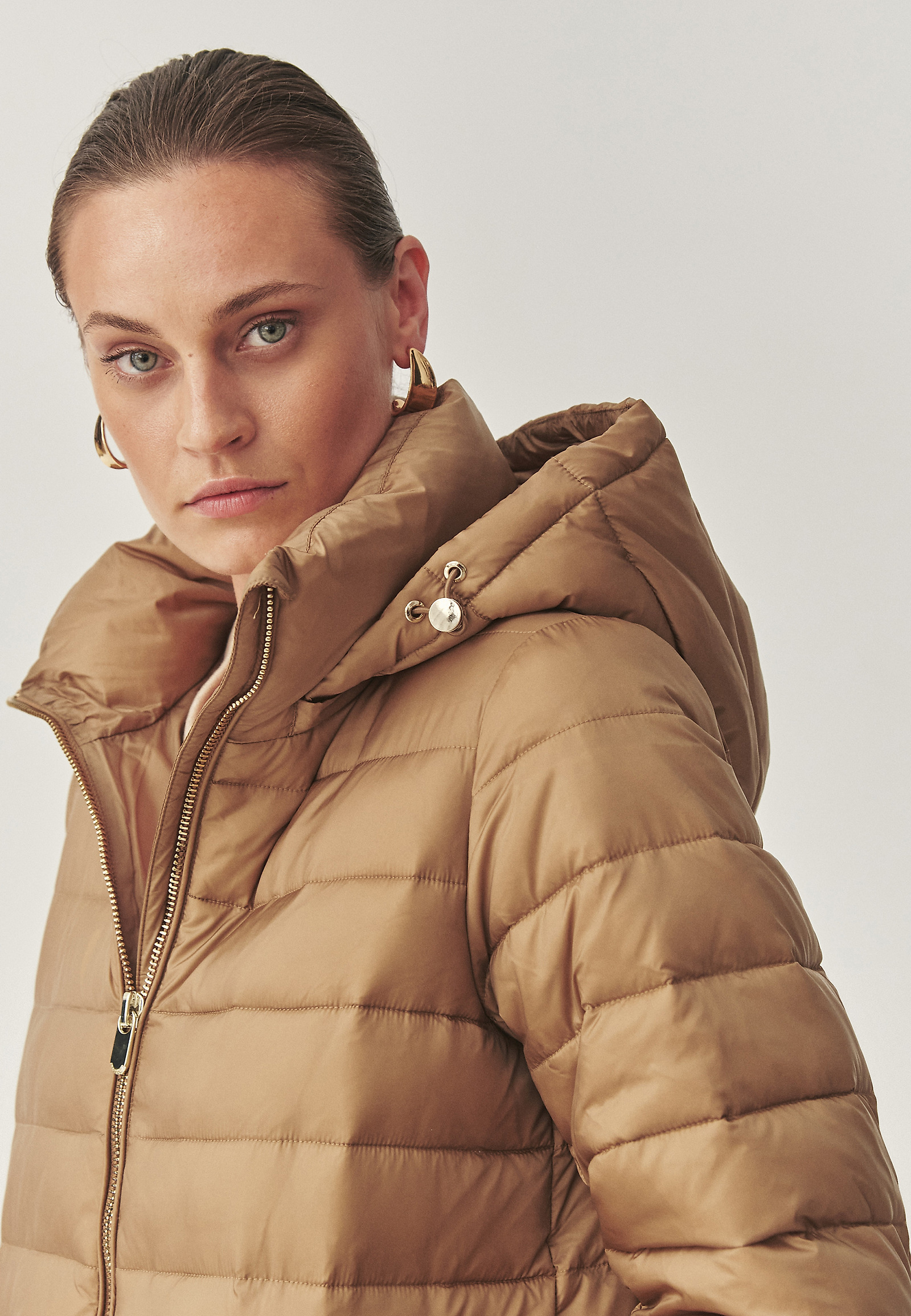 JACHETĂ PARKA CU GLUGĂ - KAMINO JACHETĂ PARKA CU GLUGĂ - KAMINO BEJ 114884