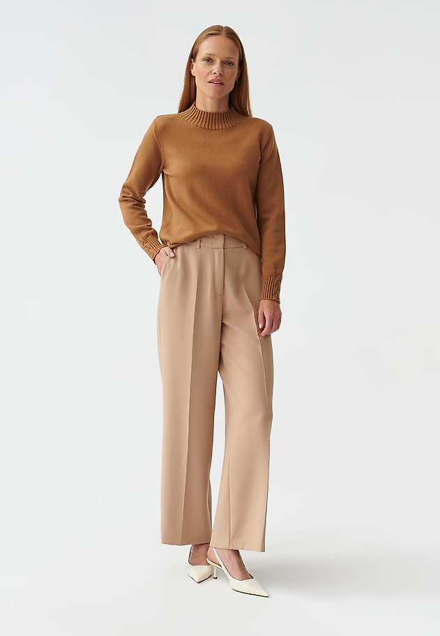 UNIVERZÁLNÍ DÁMSKÝ SVETR S POLOROLÁKEM WARKOMI UNIVERZÁLNÍ DÁMSKÝ SVETR S POLOROLÁKEM WARKOMI BÉŽOVÁ 2