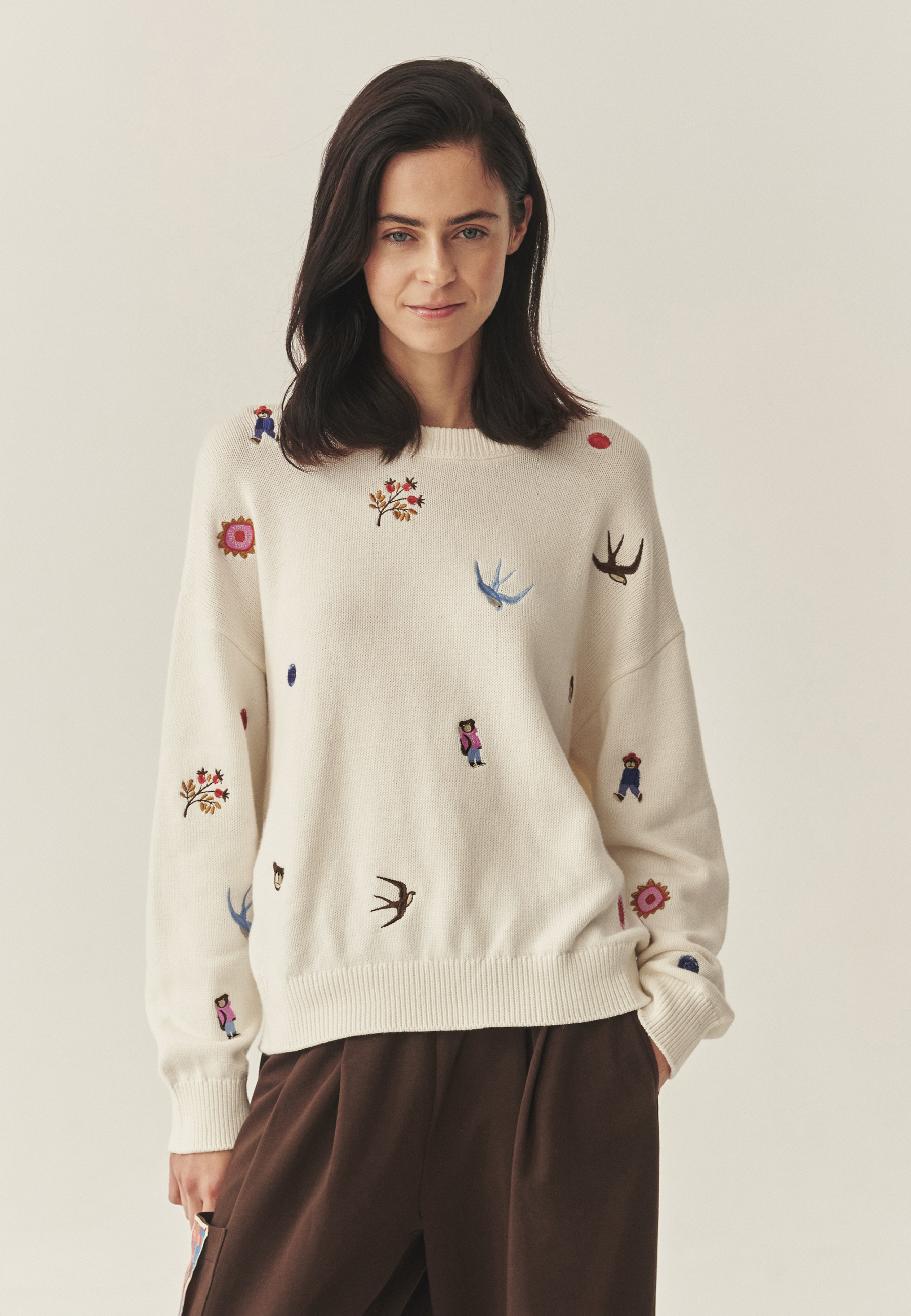 HAFTOWANY SWETER Z BAWEŁNĄ - CHER BEŻOWY 2