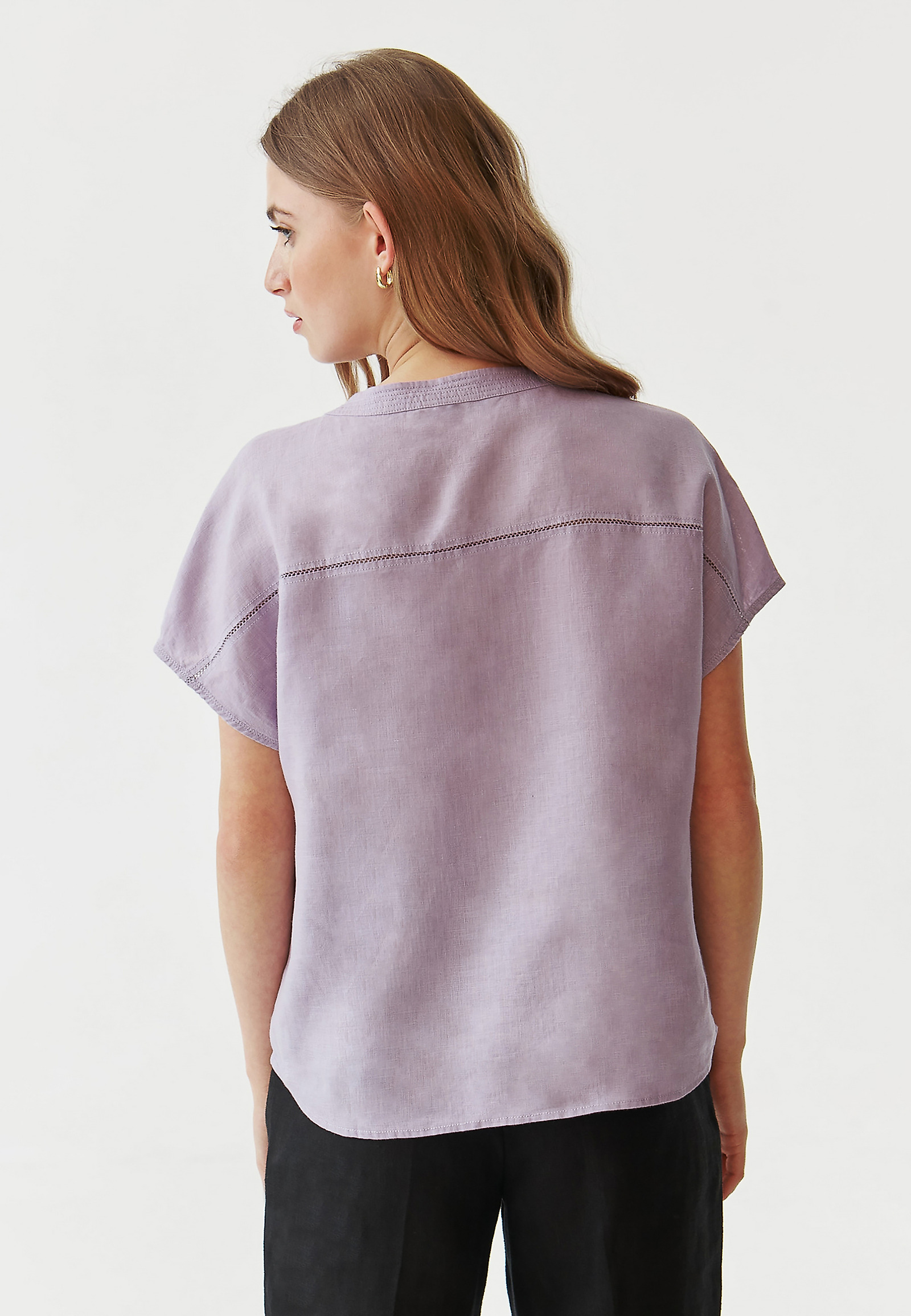 LADIES’ LINEN BLOUSE WITH COCONUT BUTTONS - SARAKIMO LADIES’ LINEN BLOUSE WITH COCONUT BUTTONS - SARAKIMO PURPLE 96765