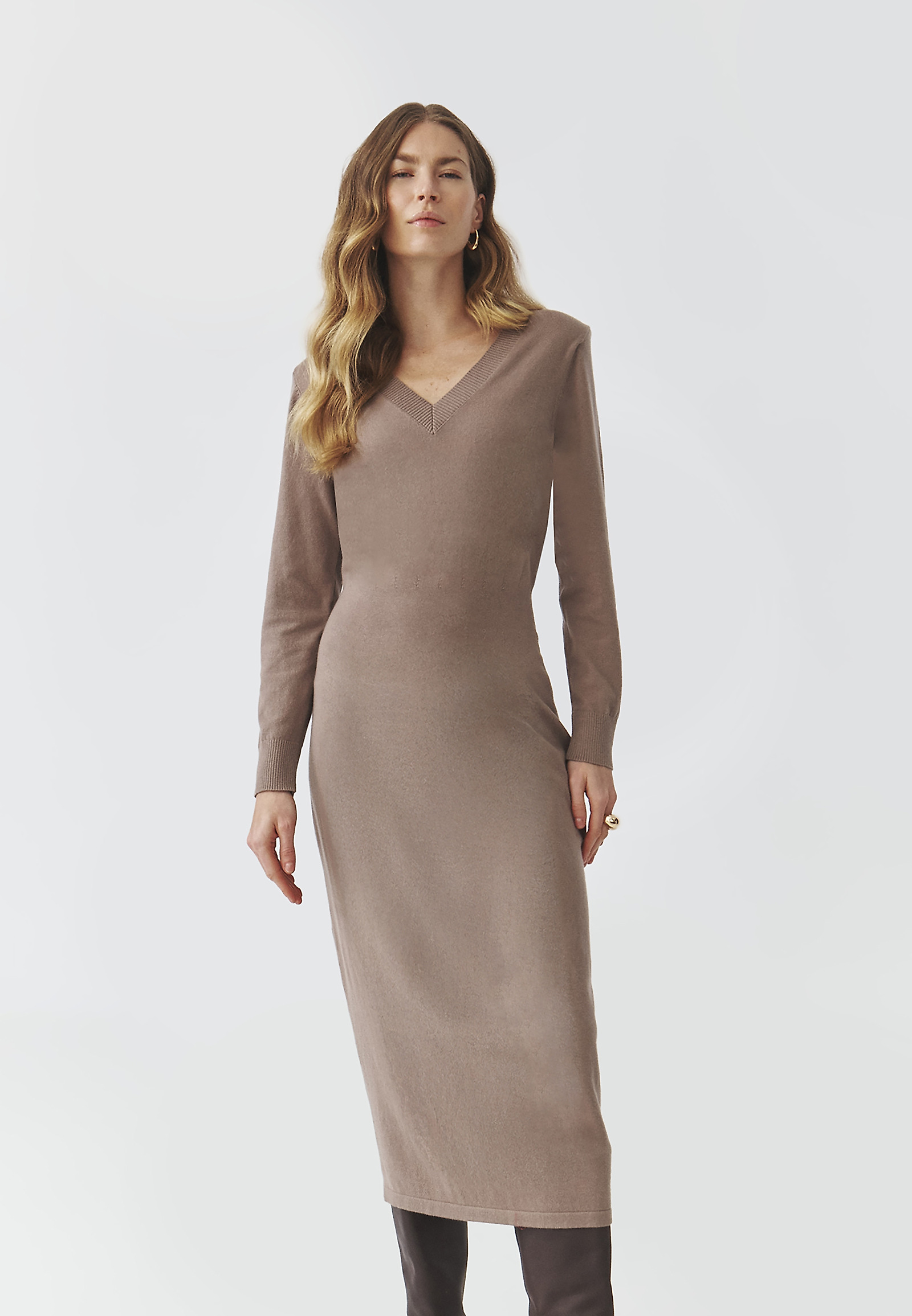 FITTED YARN MIDI RUHA — JASMINE FITTED YARN MIDI RUHA — JASMINE BÉZS 101833