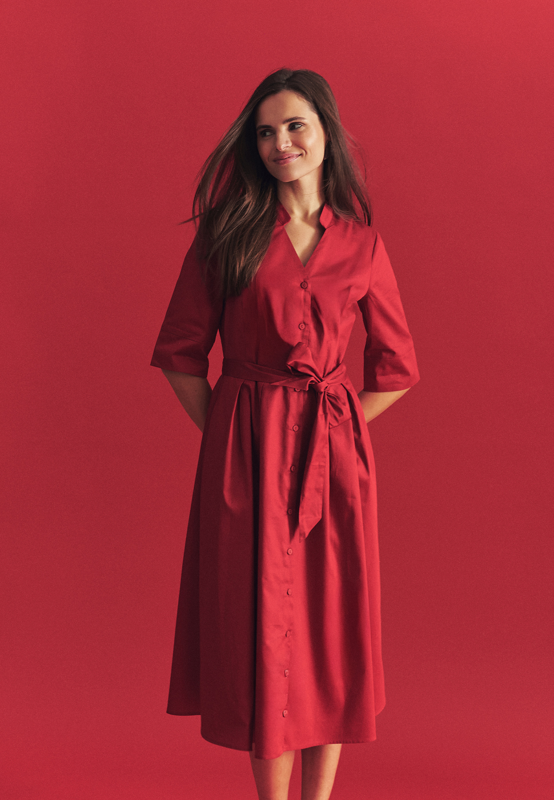 BAWEŁNIANA SUKIENKA Z TKANINOWYM PASKIEM - TIRAMI CZERWONY 2