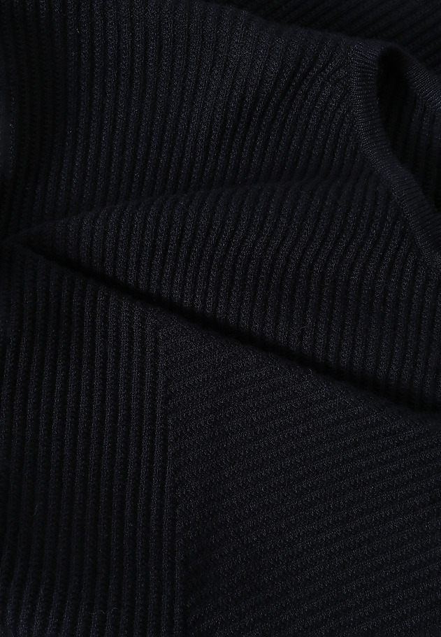 LADIES' STRUCTURED SWEATER WITH A BOAT NECKLINE - PEGGIE LADIES' STRUCTURED SWEATER WITH A BOAT NECKLINE - PEGGIE GRANATOWY 7