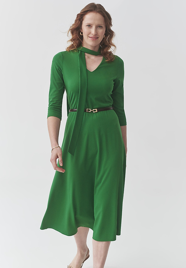 ZELENA PLETENA MIDI OBLEKA IZ VISKOZE - CLOVER ZELENA PLETENA MIDI OBLEKA IZ VISKOZE - CLOVER ZELENA 2