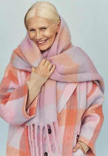 KOLOROWY SZAL Z DOMIESZKĄ WEŁNY - FLORITA KOLOROWY SZAL Z DOMIESZKĄ WEŁNY - FLORITA