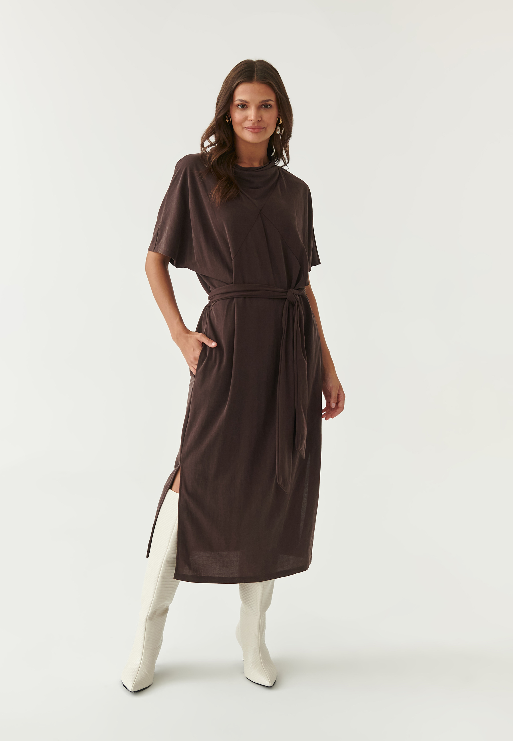 DAMSKA SUKIENKA MIDI Z WIĄZANIEM ZORKI