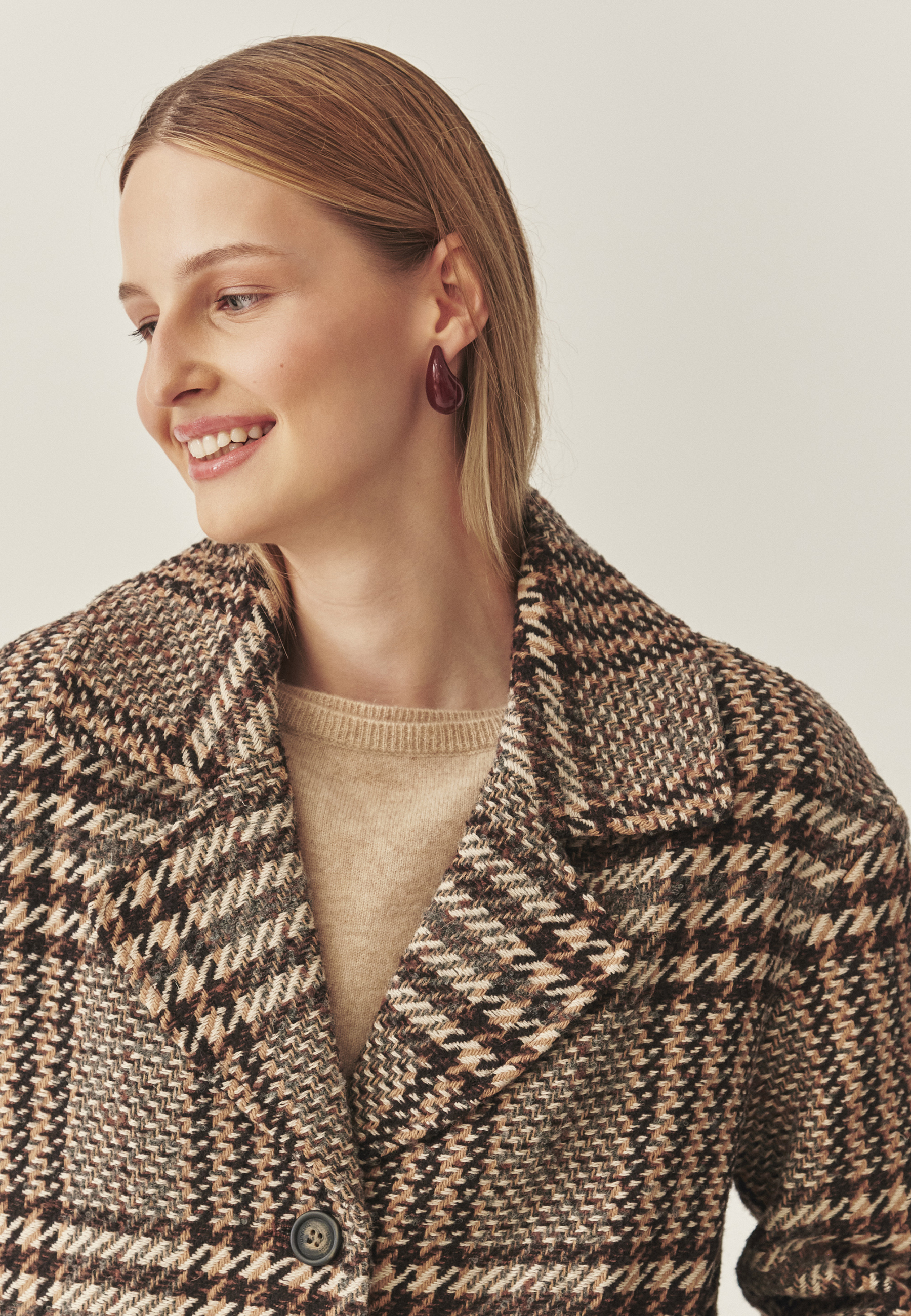 PALTON DE DAMĂ, DIN ȚESĂTURĂ ÎN CAROURI - SEWRO 1 MULTICOLOR 2