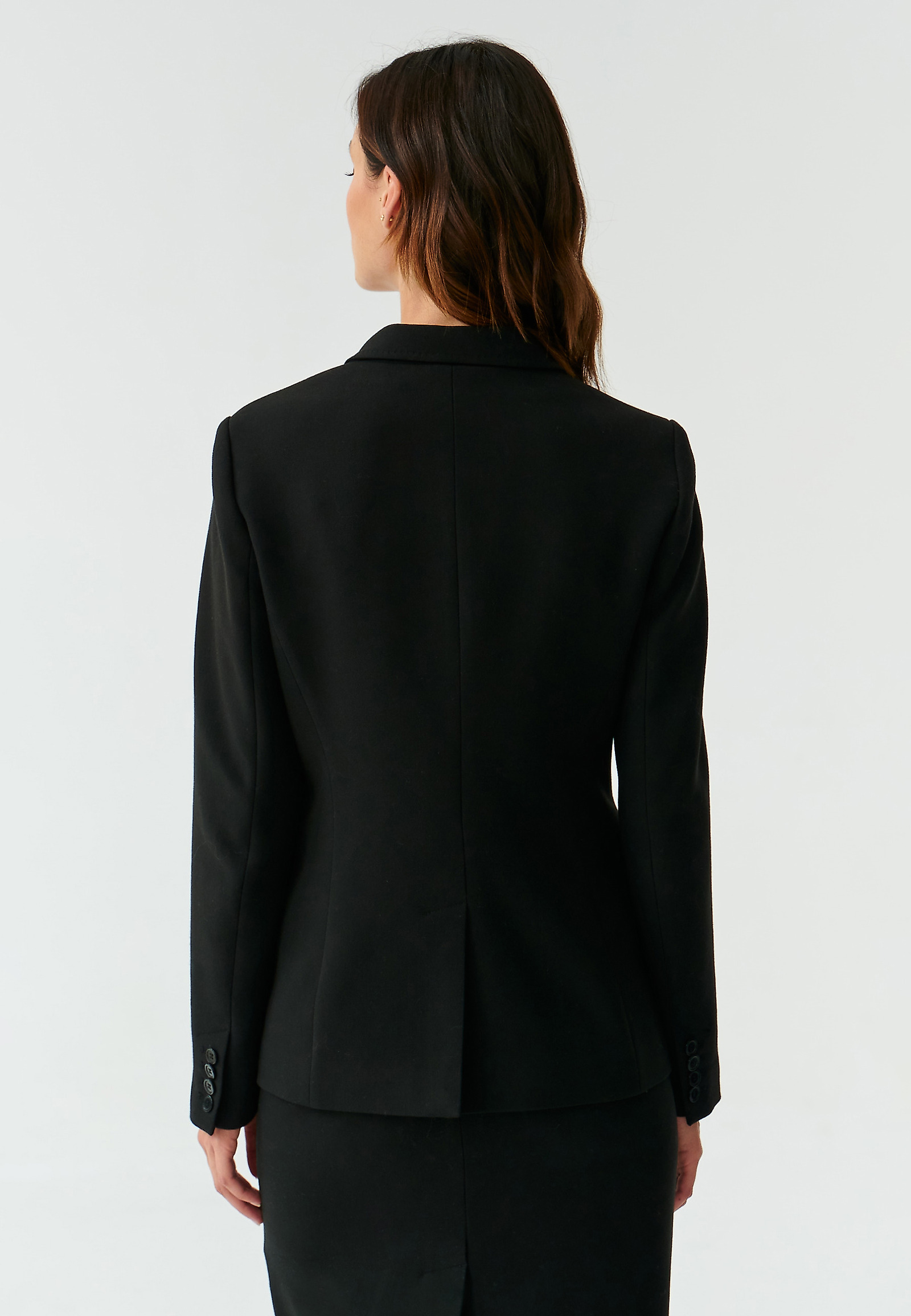 DAMSKI KLASIČNI ČRNI BLAZER KAREMA DAMSKI KLASIČNI ČRNI BLAZER KAREMA ČRNA 91507