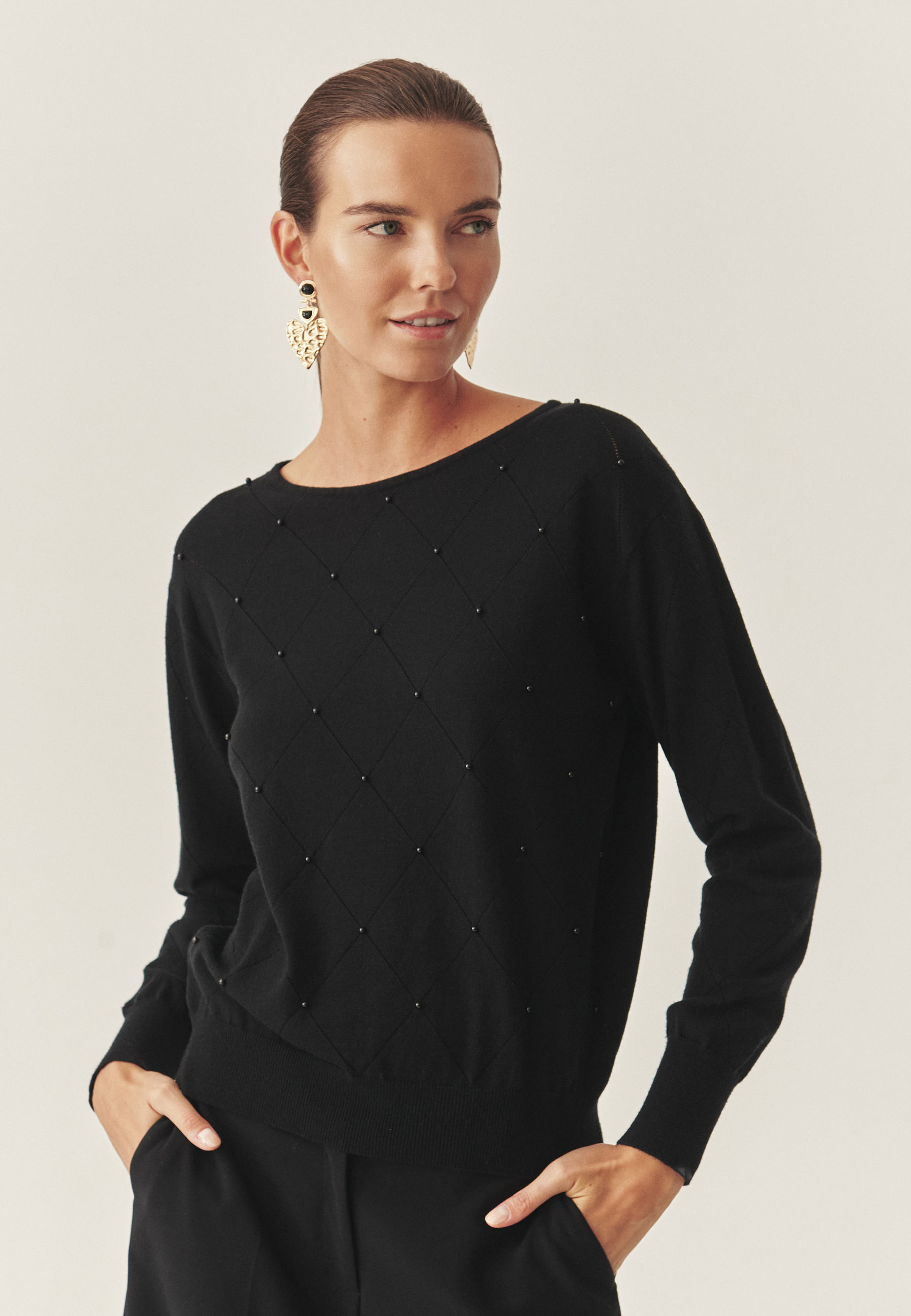 OKRASNA PULOVER S VISKOZO - AZAKI