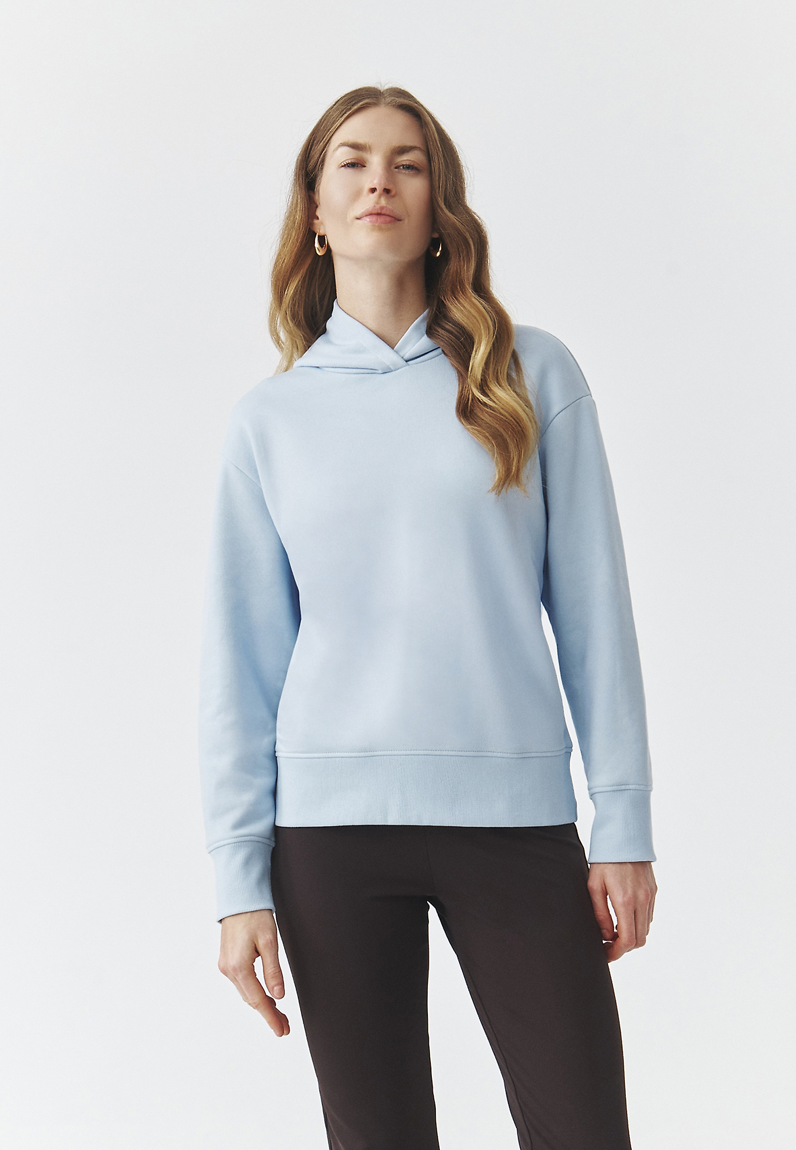 HANORAC PASTELAT CU GLUGĂ — NULA HANORAC PASTELAT CU GLUGĂ — NULA ALBASTRU 107691