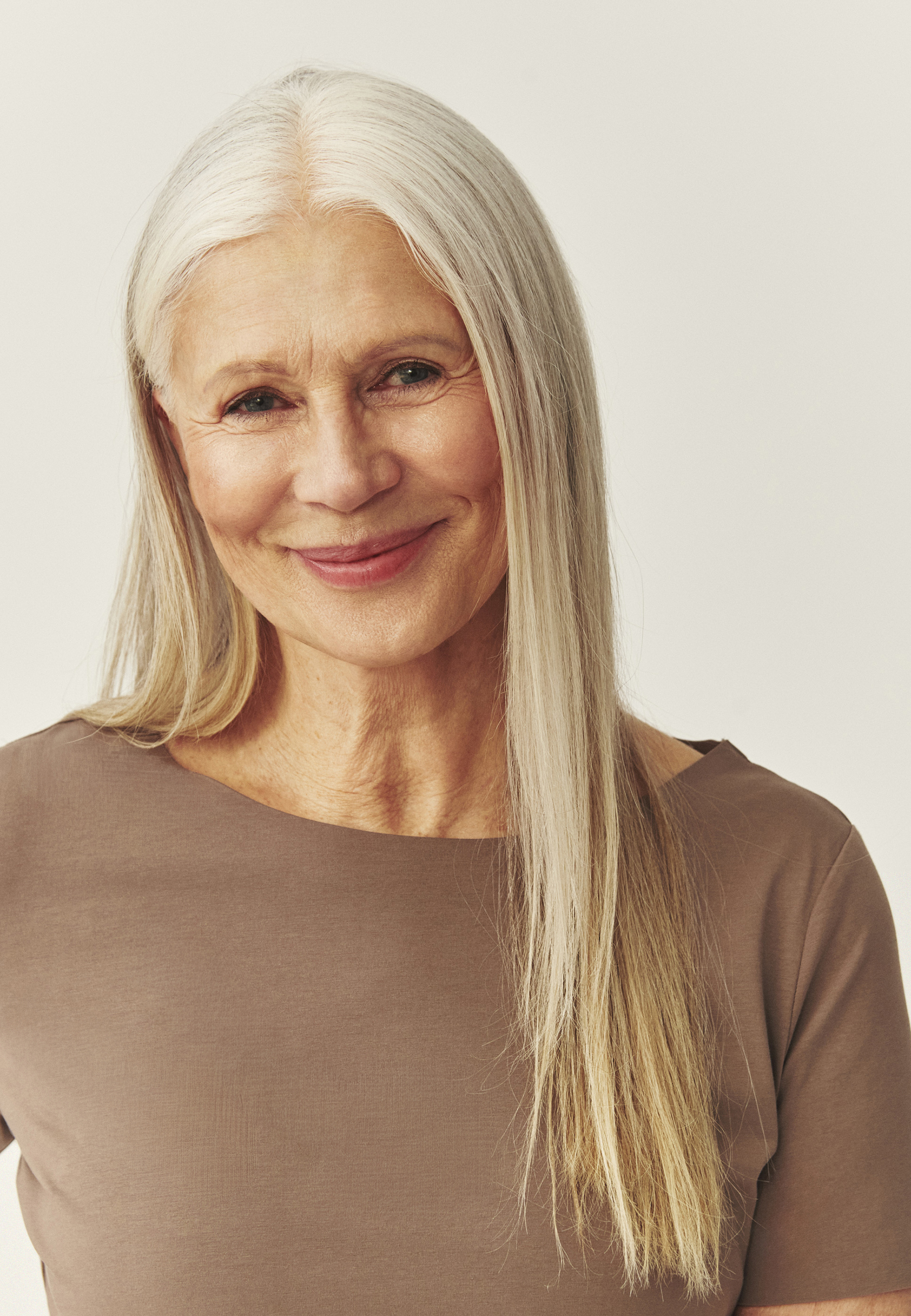 PŘILÉHAVÁ HALENKA S BAVLNOU – MIKAJA HNĚDÁ 2