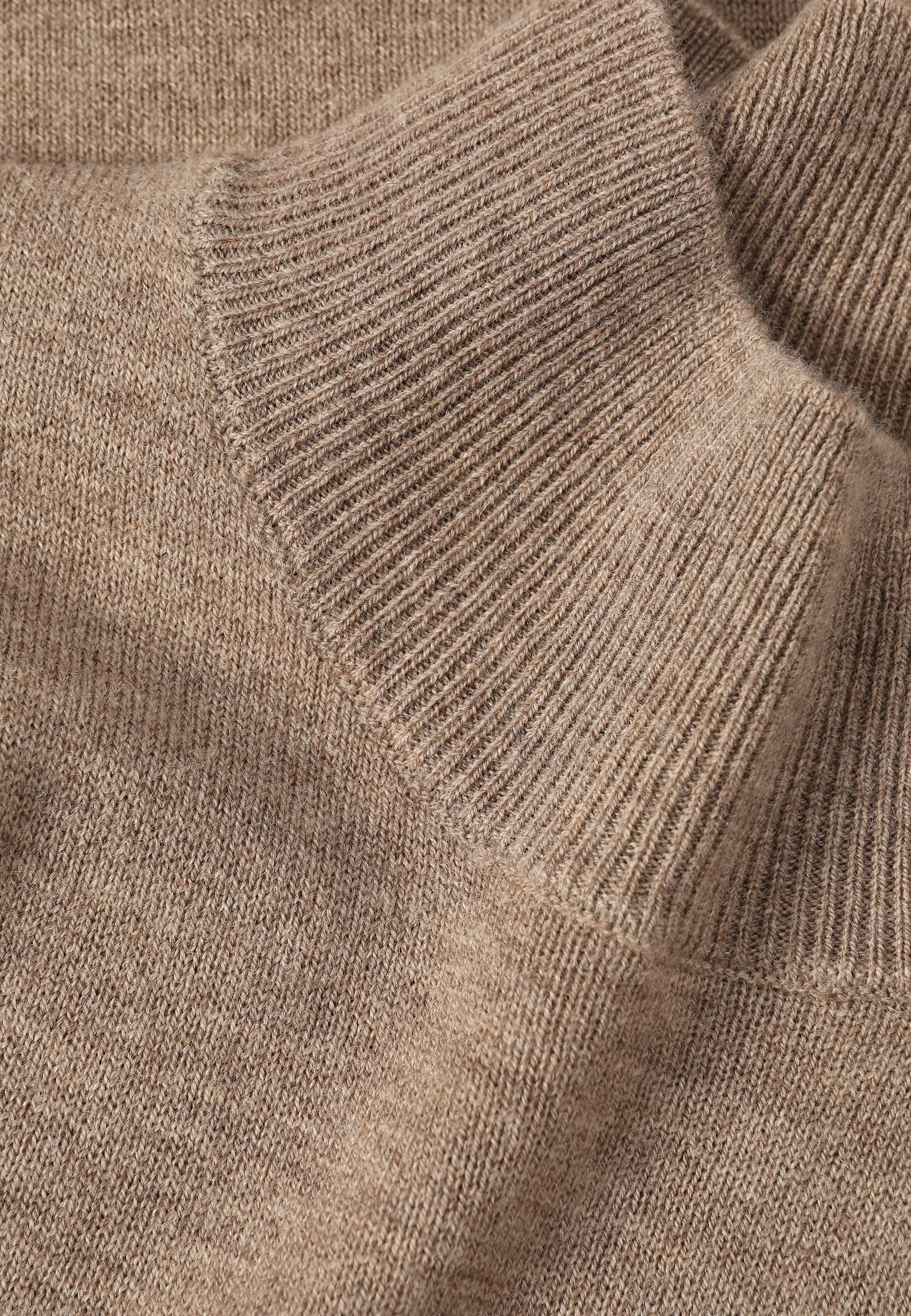 WEŁNIANY SWETER Z GOLFEM - LU BEŻOWY 2