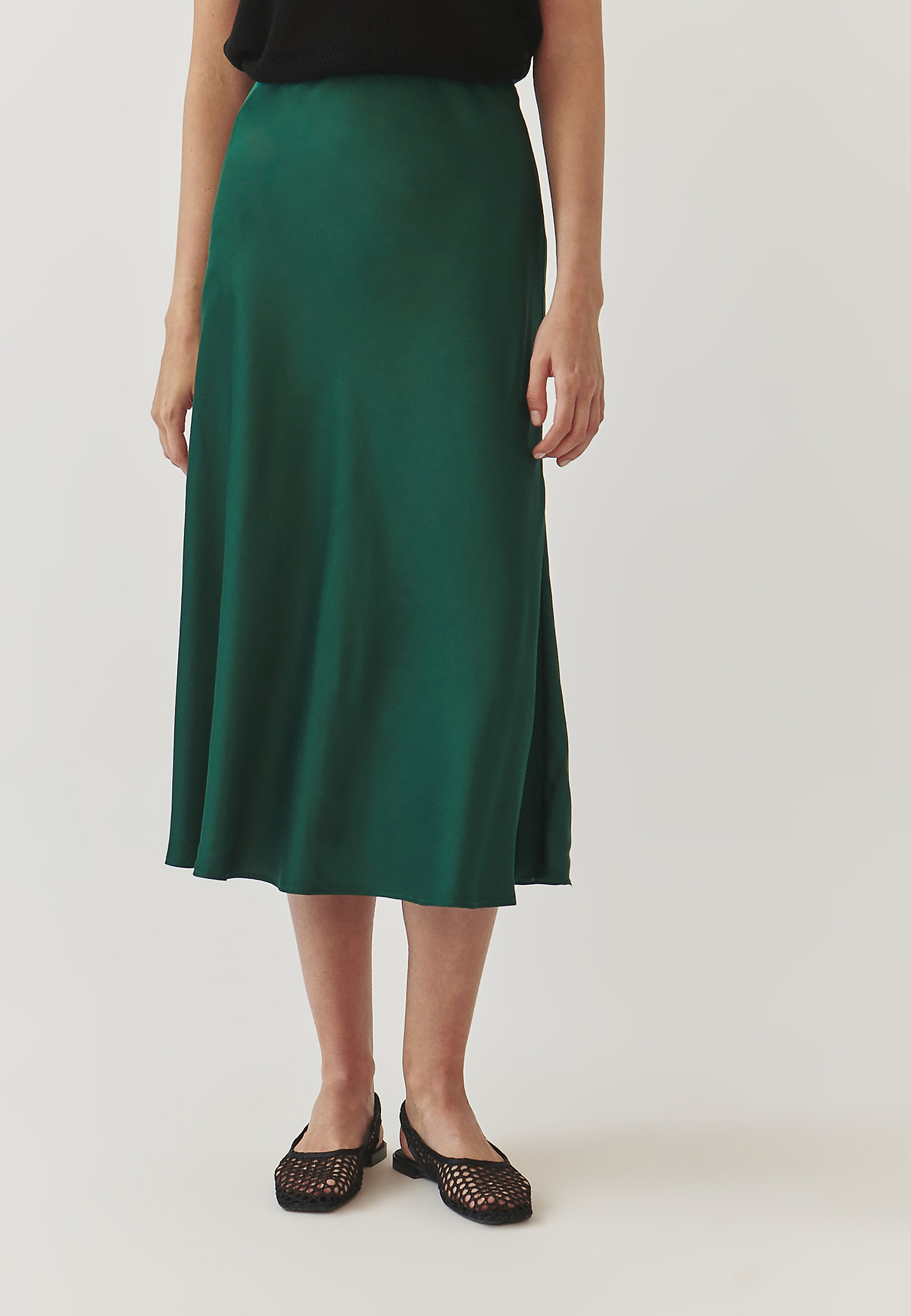 SPÓDNICA MIDI Z SATYNY WISKOZOWEJ - SATINI SPÓDNICA MIDI Z SATYNY WISKOZOWEJ - SATINI ZIELONY 98812