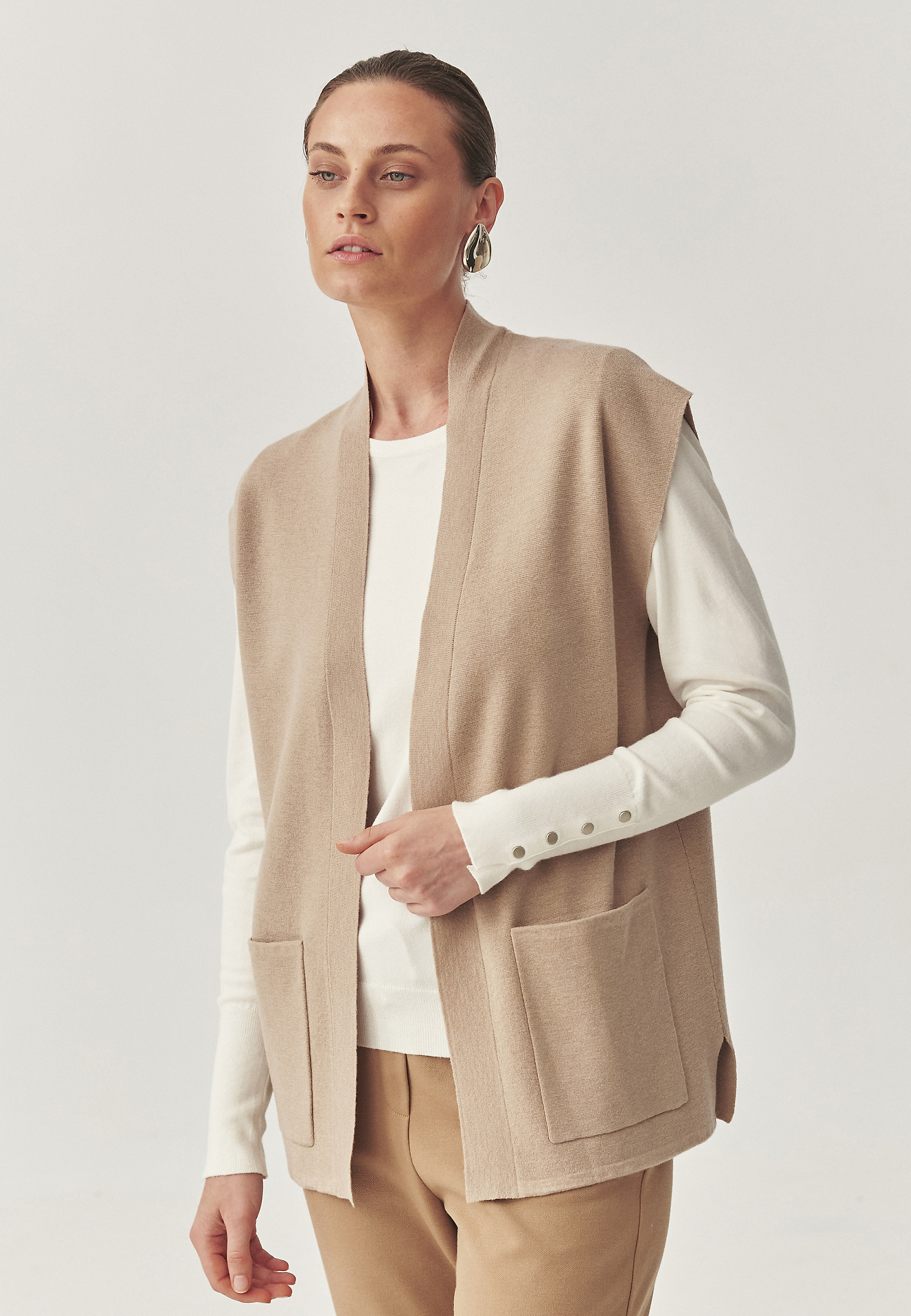 STÍLUSOS MELLÉNY WOOL BLEND - NIA STÍLUSOS MELLÉNY WOOL BLEND - NIA BÉZS 114702