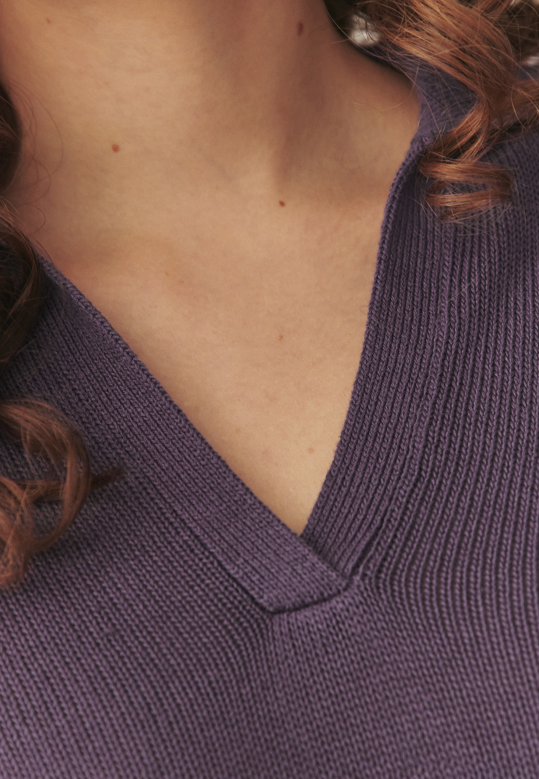 SWETER Z DOMIESZKĄ LNU - IVA FIOLETOWY 2