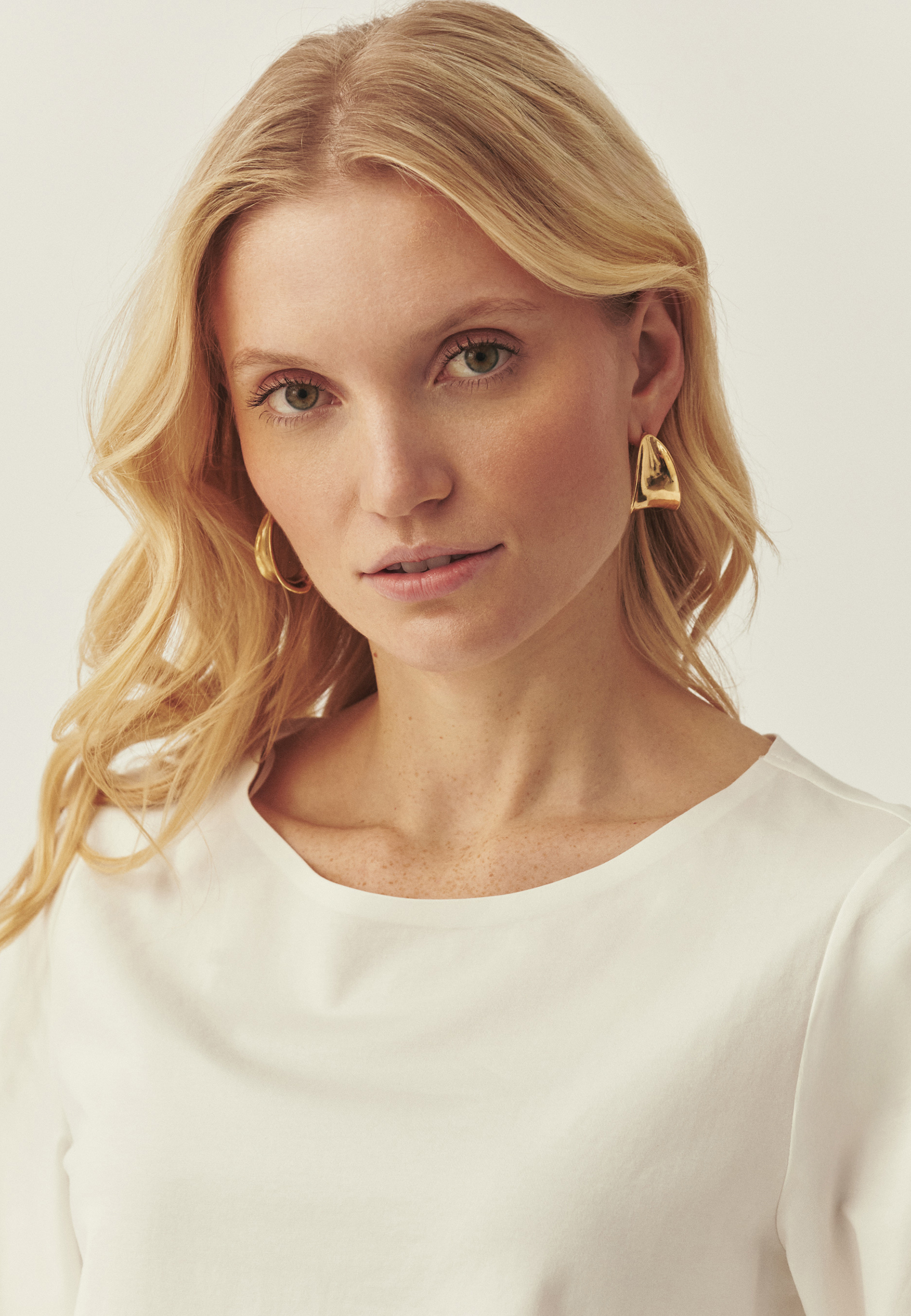 KLASYCZNA BLUZKA Z BAWEŁNĄ - KERO BIAŁY 2