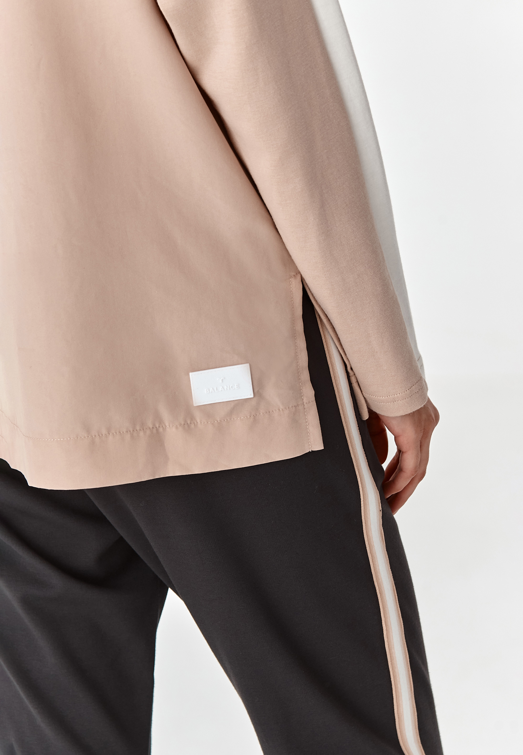 DÁMSKÁ HALENKA HADIKI