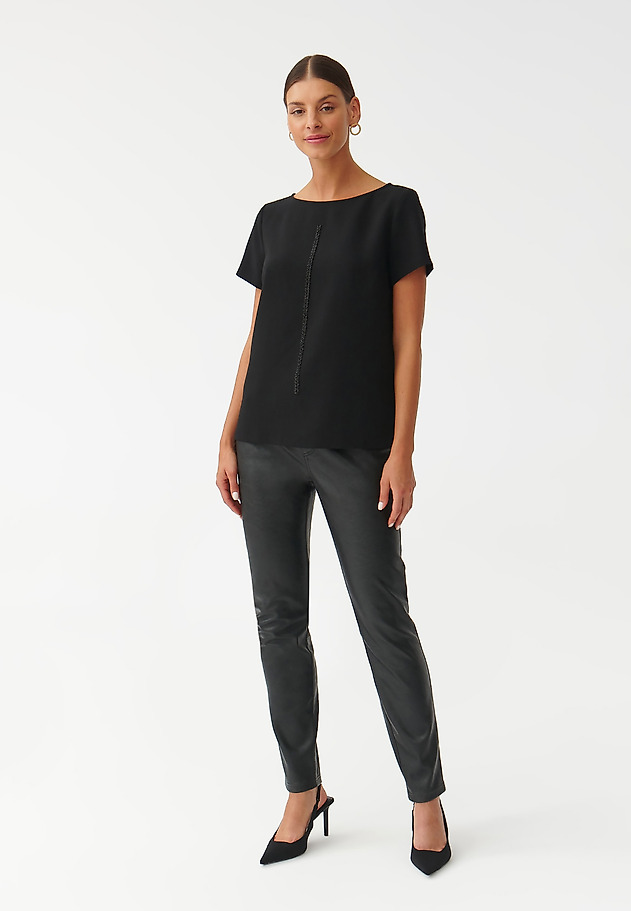 LADIES’ BLOUSE WITH BEADED-EMBELLISHED APPLICATION LAMIRA LADIES’ BLOUSE WITH BEADED-EMBELLISHED APPLICATION LAMIRA BLACK 2