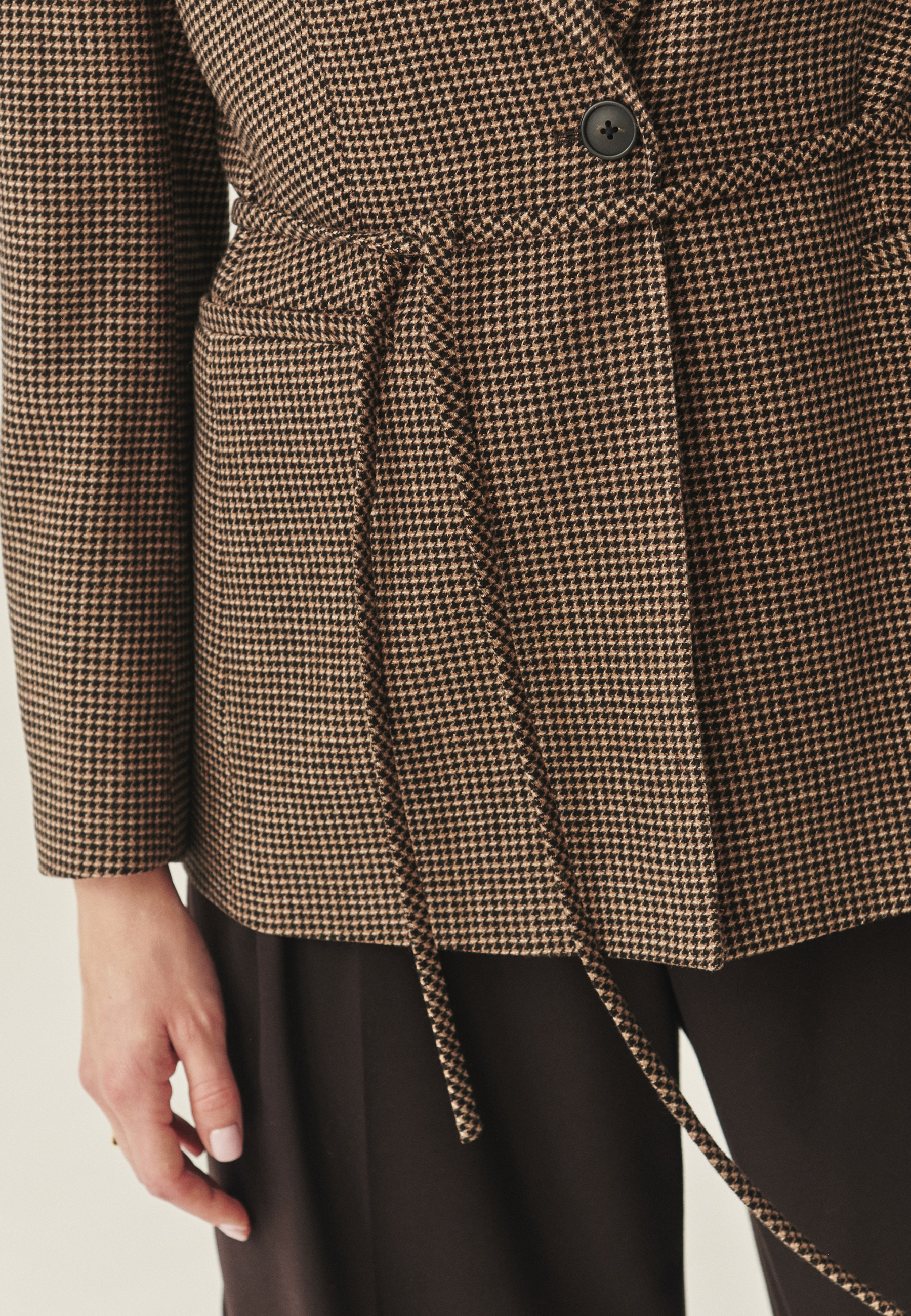 JAKNA IZ VOLNE S POTISKOM HOUNDSTOOTH - SOMA BEŽ 2