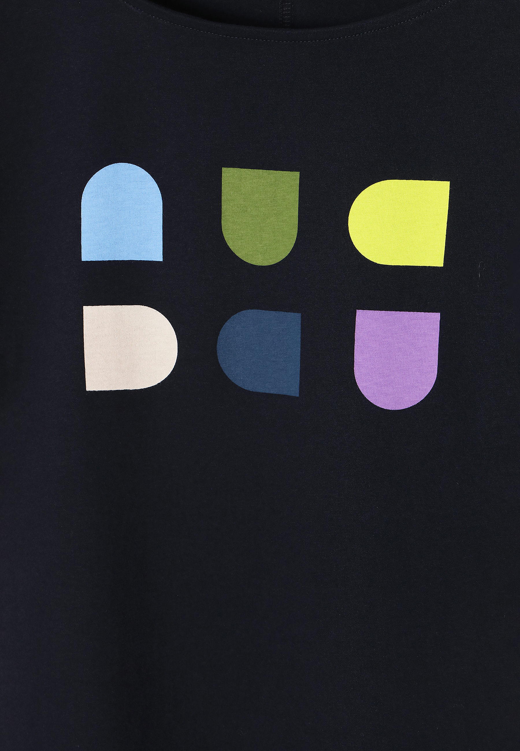 DÁMSKÉ TRIČKO S GEOMETRICKÝM POTISKEM MIZA