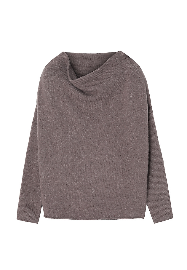 LADIES’ SWEATER WITH DECORATIVE NECKLINE ATI LADIES’ SWEATER WITH DECORATIVE NECKLINE ATI BRĄZOWY 8