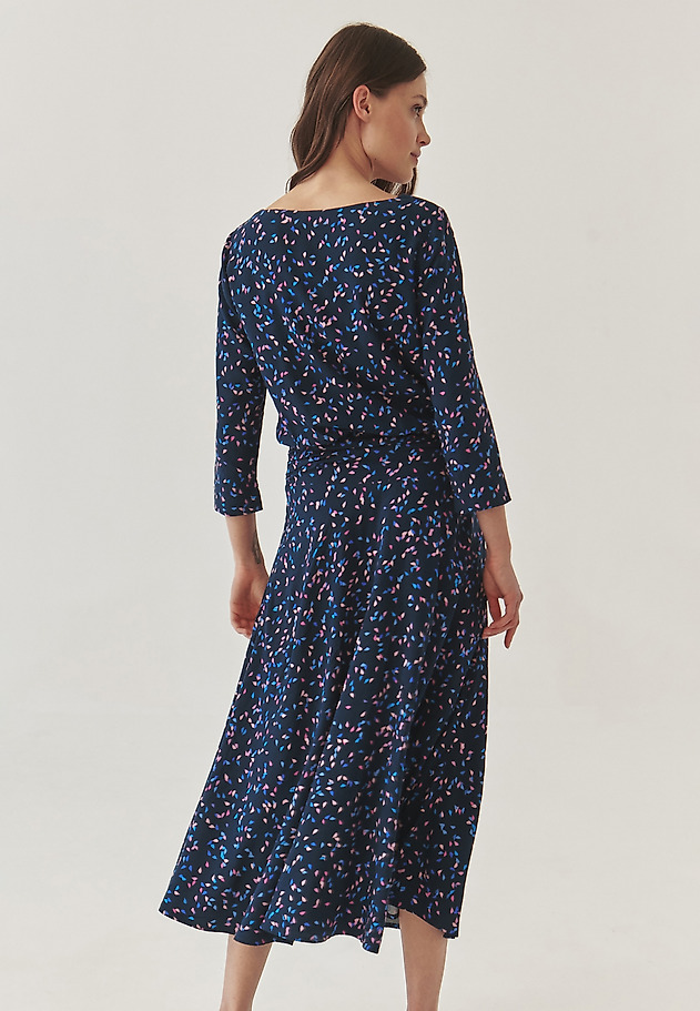 PATTERNED LADIES’ MAXI DRESS WITH 3/4 SLEEVES - ROZOMKA PATTERNED LADIES’ MAXI DRESS WITH 3/4 SLEEVES - ROZOMKA MULTIKOLOR 3