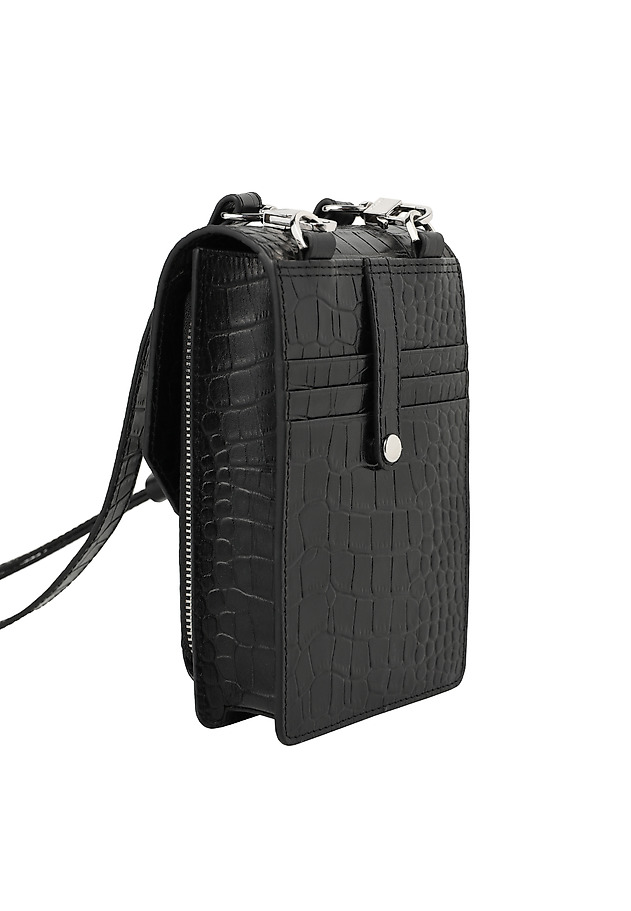 KOMPAKTOVÝ MESSENGER Z PRÍRODNÉNEJ KOŽE - AMBER KOMPAKTOVÝ MESSENGER Z PRÍRODNÉNEJ KOŽE - AMBER ČIERNA 6