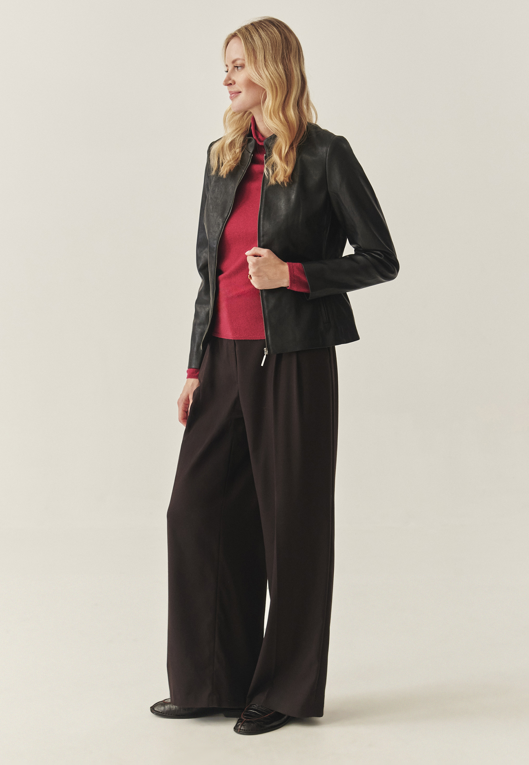 GEACĂ DE DAMĂ, DIN TRICOT, CARE IMITĂ PIELEA - BAMI NEGRU 2