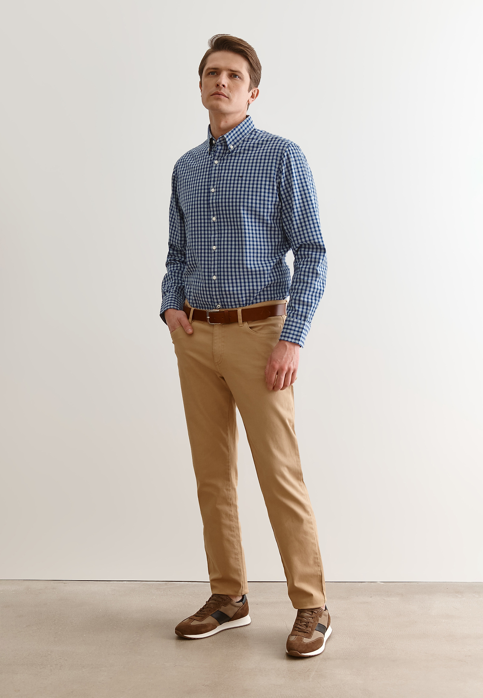 KOSZULA MĘSKA Z DŁUGIM RĘKAWEM FILIP 1 CLASSIC KOSZULA MĘSKA Z DŁUGIM RĘKAWEM FILIP 1 CLASSIC GRANATOWY 75598