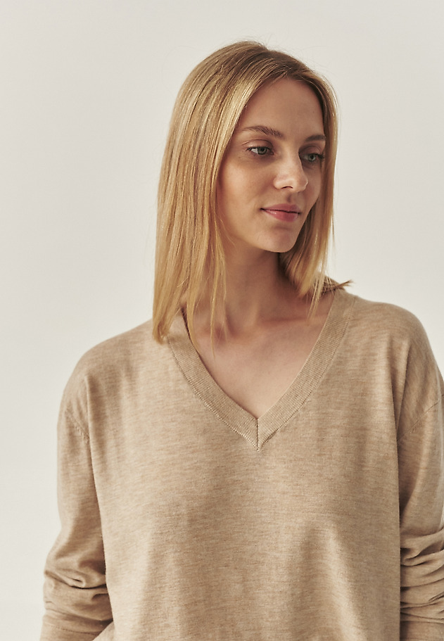 DOPASOWANY SWETER Z WEŁNĄ -TESS DOPASOWANY SWETER Z WEŁNĄ -TESS BEŻOWY 4