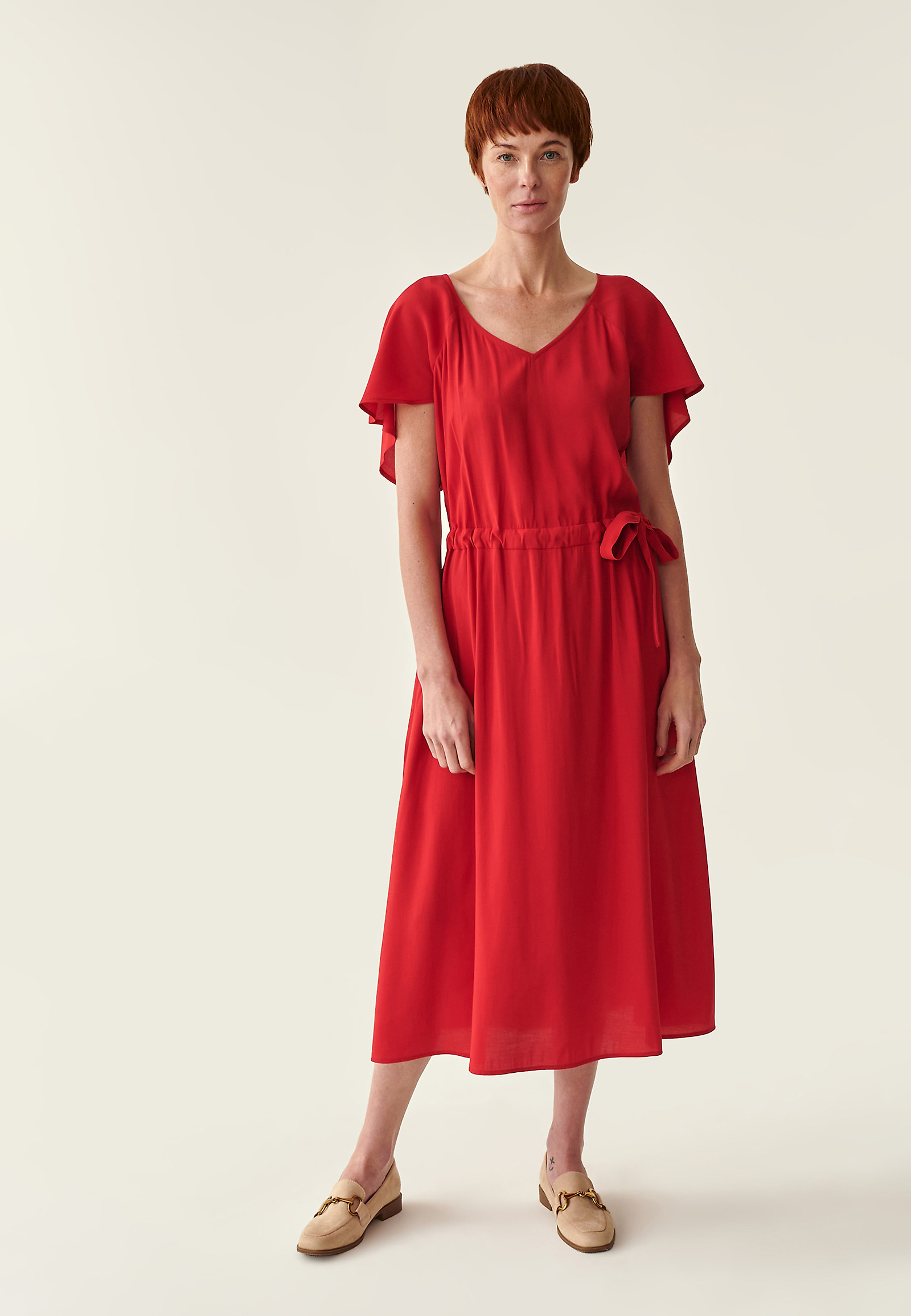 CZERWONA SUKIENKA MIDI OSTA CZERWONA SUKIENKA MIDI OSTA CZERWONY 80013