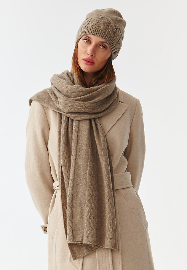 LADIES’ KNITTED SCARF AGAF LADIES’ KNITTED SCARF AGAF BEIGE 1