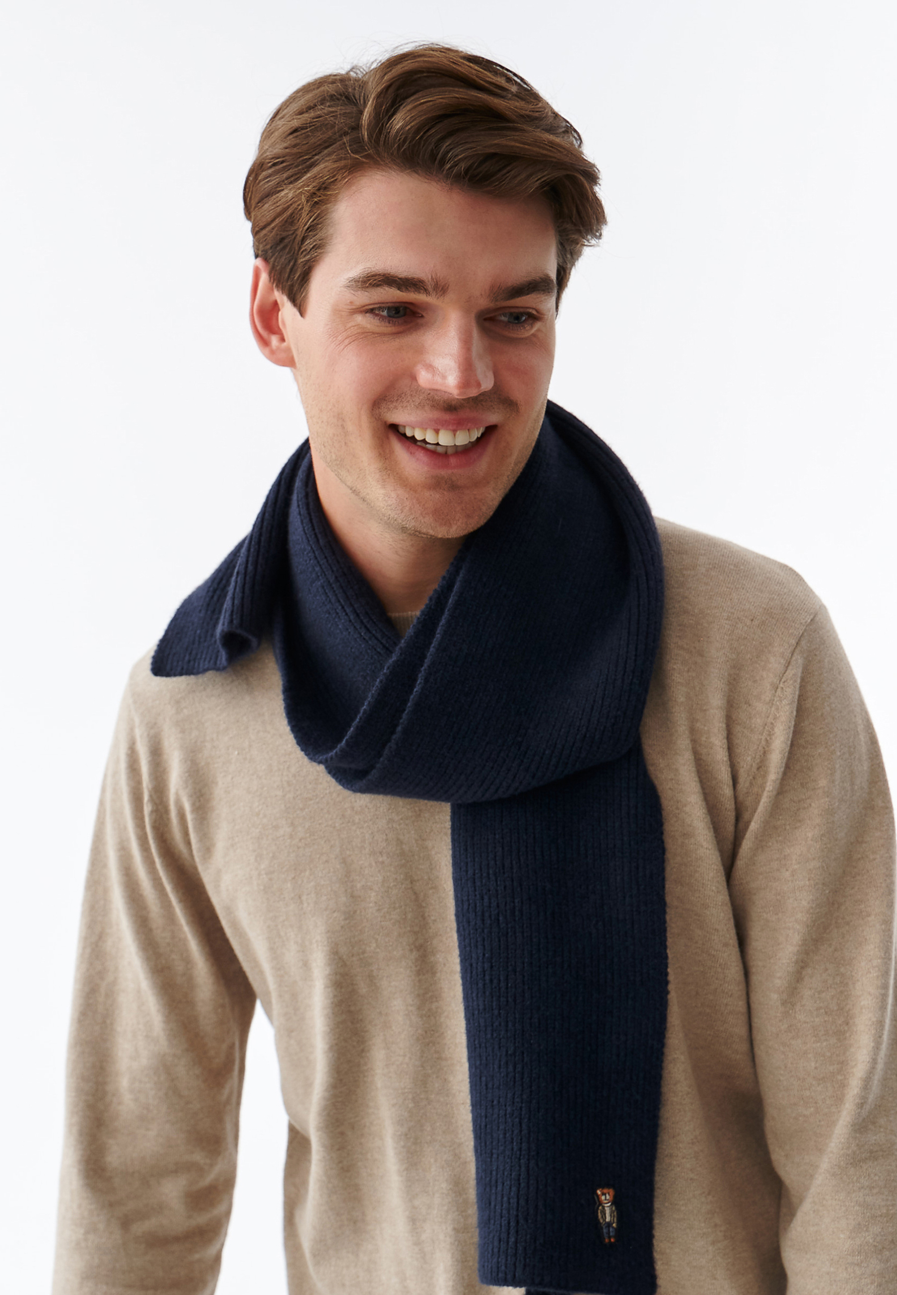 SZALIK MĘSKI DZIANINOWY TRENI GRANATOWY 2