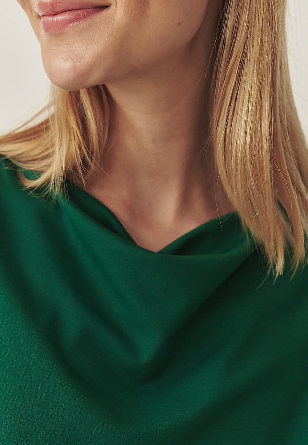 KNITTED DRESS WITH WATERFALL NECKLINE - ZORIMAX KNITTED DRESS WITH WATERFALL NECKLINE - ZORIMAX GREEN 6